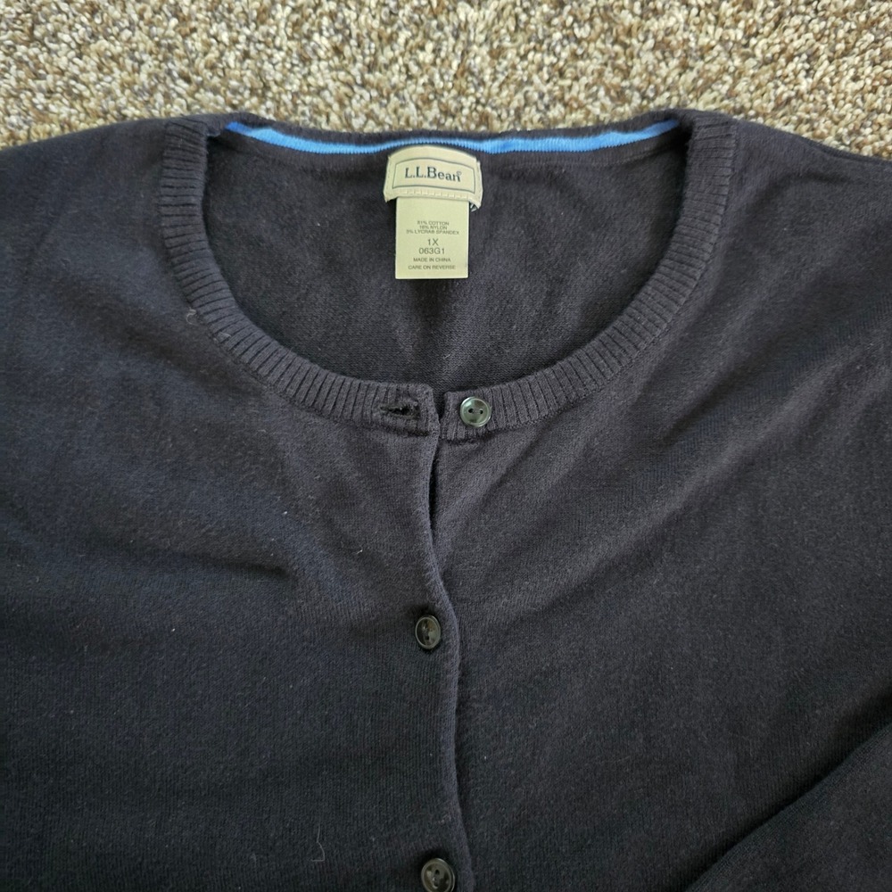 LL Bean Cardigan Sweater Women Classic 1X Navy Blue Cotton Blend Button Front - Picture 2 of 8
